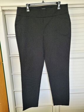 Chapter Club Women's Polka Dot Straight Leg Pants in Black & White Size 14